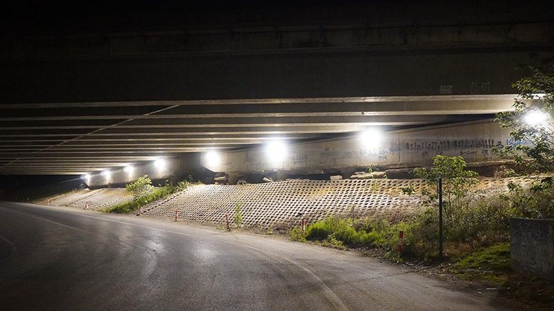 道路照明：安全性、舒適性和節能性的完美結合