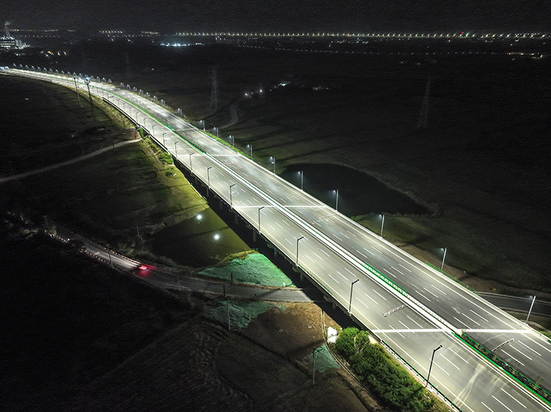 金義中央大道通車,三思智慧綜合桿,道路照明系統(tǒng)方案,點(diǎn)亮23公里智慧公路